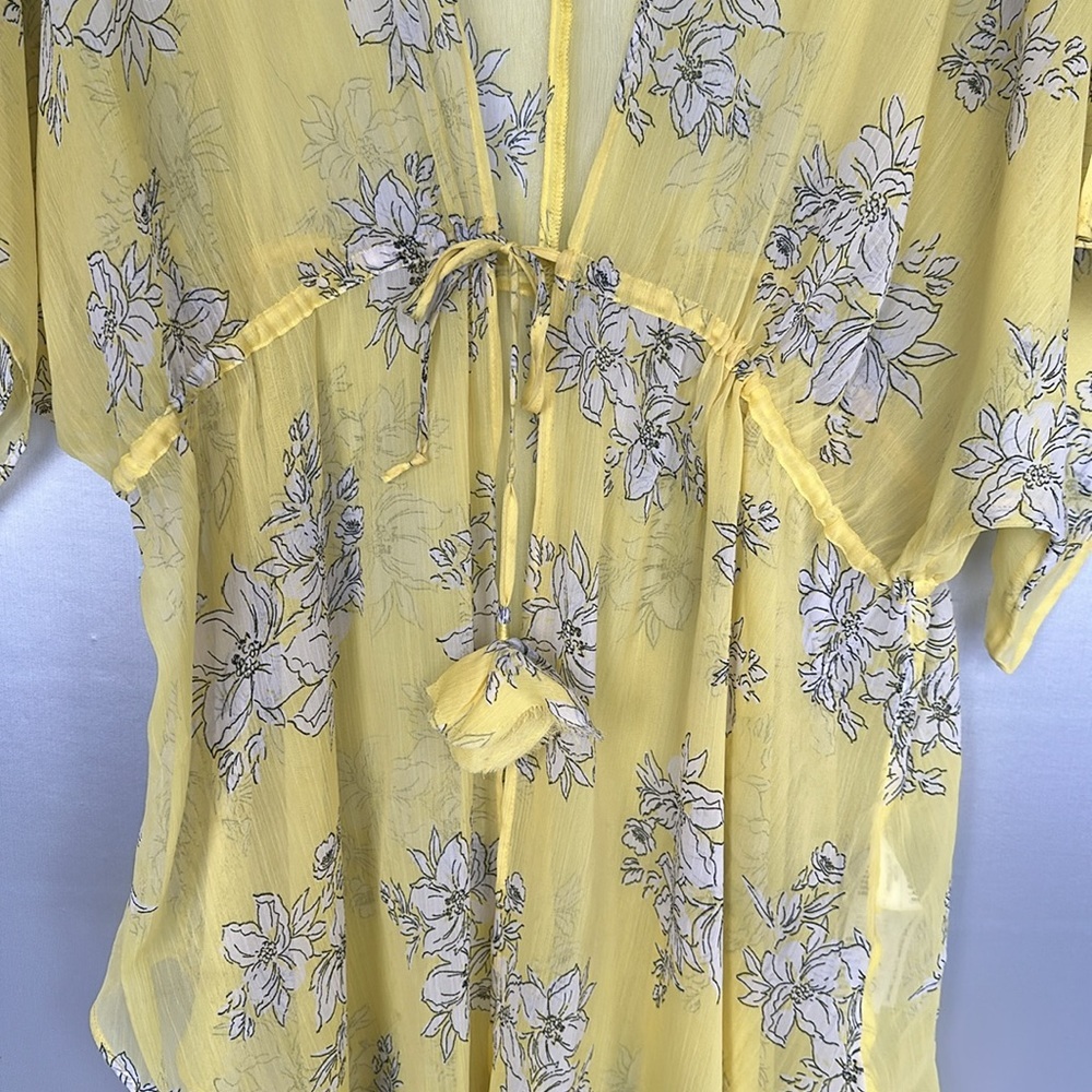 Abercrombie & Fitch yellow floral tie-front kimono sleeve sheer swimwear coverup - Picture 4 of 6